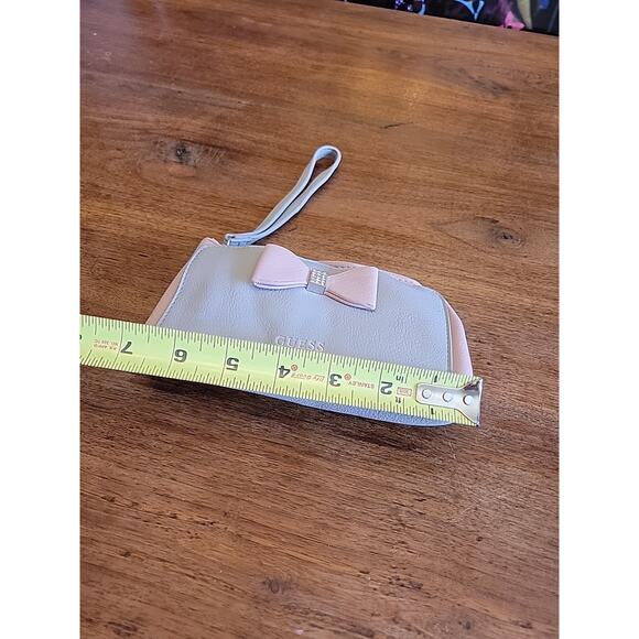 Guess Pink Gray Wristlet Wallet Bow Rhinsetone - Picture 2 of 7